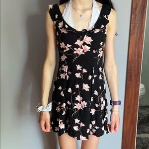 Black/Pink Flower Aeropostale Dress